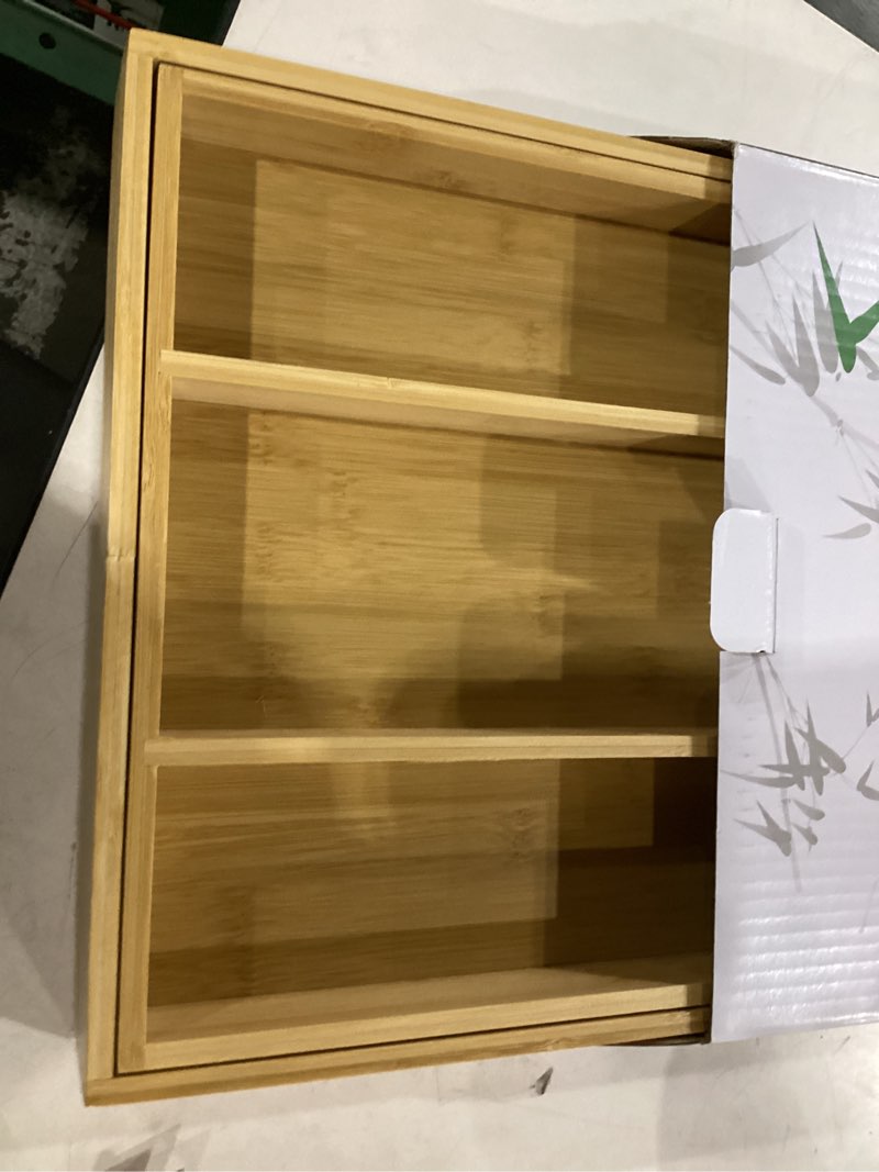 Condition photo showing Good Condition for utoplike bamboo expandable kitchen drawer organizer, adjustable utensil holder and cutlery tray organiser, drawer divider for silverware, flatware, knives in kitchen, bedroom, living room