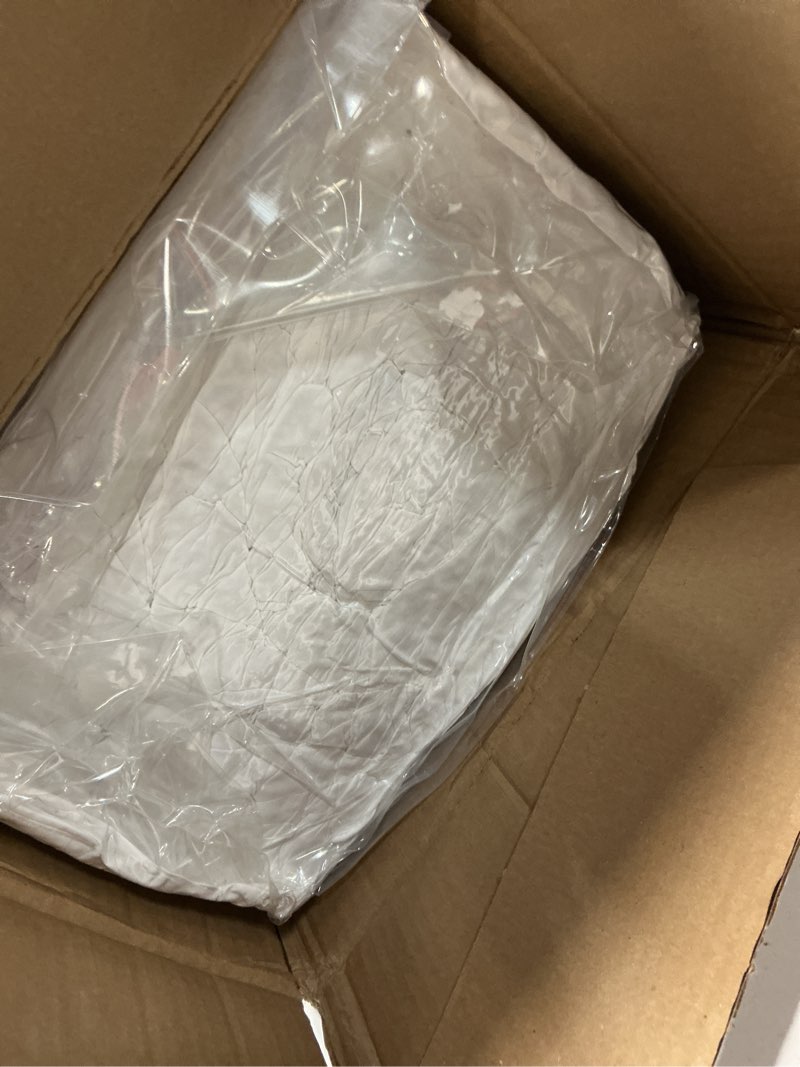 Condition photo showing New/Like New for whatsbedding feather bed mattress topper, memory foam mattress topper, thickened down alternative-lined layer bright white queen 80*60*5