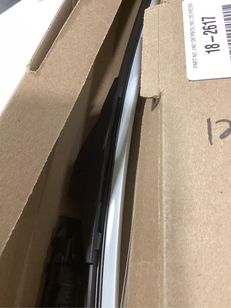 Condition photo showing New/Like New for TRICO Gold™ (18-2617) 26 & 17 Inch Pack of 2 Automotive Replacement Windshield Wiper Blades for My Car Super Premium All Weather Beam Blade for Select Vehicle Models 26" + 17" Pair Pack Premium