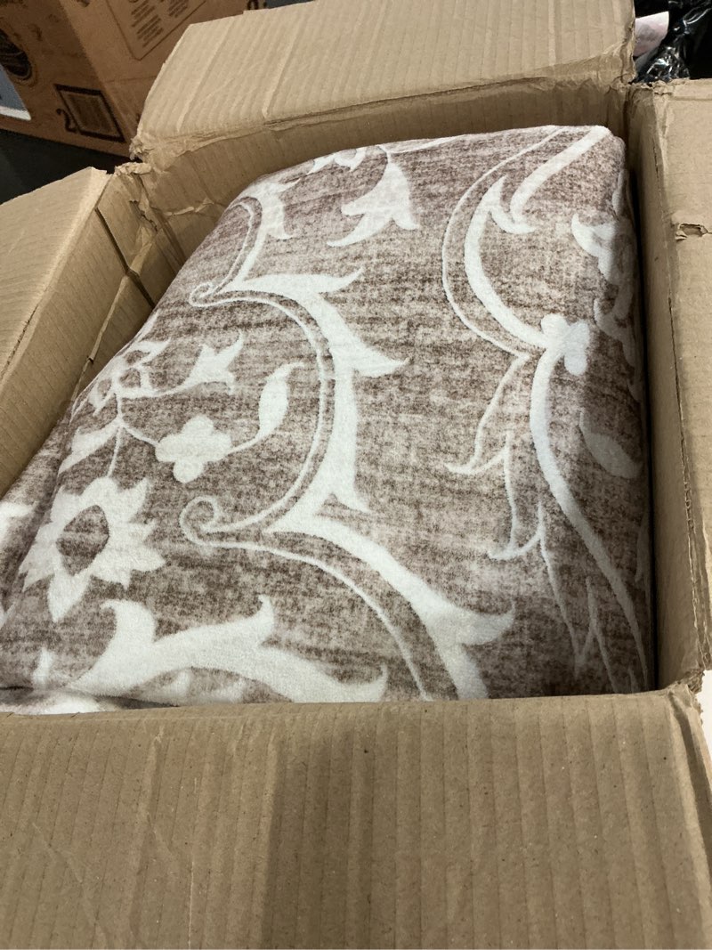 Condition photo showing As Is for 6x9 Area Rugs for Living Room, Stain Resistant Washable Rugs for Dining Room, Kitchen, Floral Vintage Non-Slip Thin Area Rug(Light Brown, 6'x9') Light Brown 6' x 9' (Rectangular)