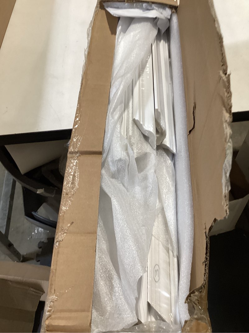 Condition photo showing Good Condition for lunghaa 6-frame premade accent wall molding kit, ready-to-assemble wainscoting panels, pre-cut chair rail moulding trim for home décor 6-frame, style 1 paintable white