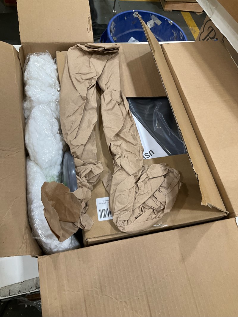 Condition photo showing Good Condition for Spin Mop Bucket System,Masthome Pedal Spin Mop and Bucket with Wringer Set,EasyWring Microfiber Mop with 3 Mop Pads,360°Spinning Floor Cleaning System - Home & Office Suitable Green+dark Grey