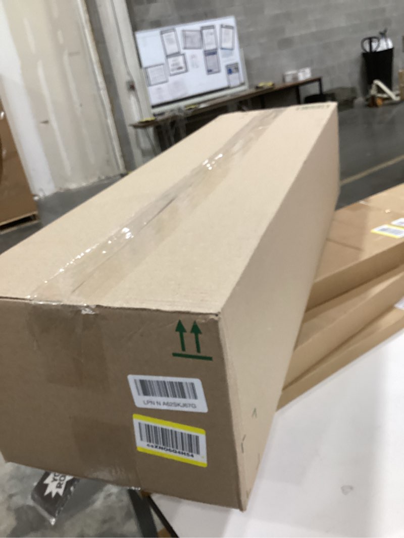 Condition photo showing Good Condition for back roller