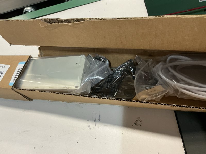 Condition photo showing Good Condition for HAMRVL Wood Slat Wall Panels LED Recessed Lighting - 6pcs DC12V Adhesive Acoustic Panel Lights with Touch Switch, 4000K Natural White LED Light for Wood Wall Panels, Headboard, Under Cabinet Lighting Silver - Natural White 4000k 42in+26in+18in - 6pack