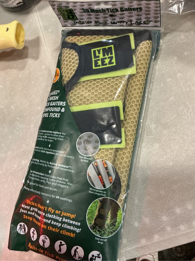 Condition photo showing New/Like New for 3d mesh tick gaiters tan large/x-large (1 pair)