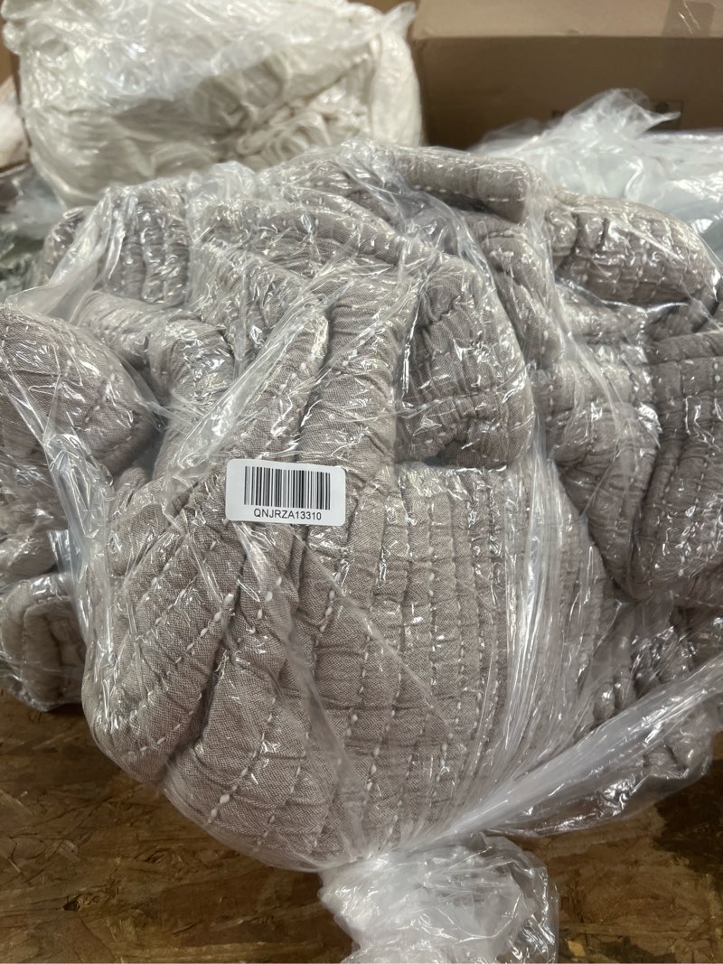 Condition photo showing Good Condition for organic cotton channel stitch coverlet set, king/cal king, taupe