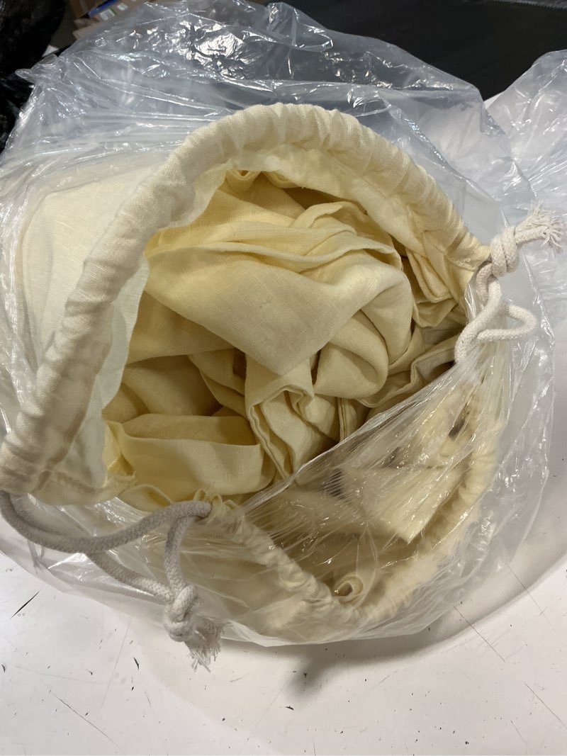Condition photo showing Good Condition for european linen double flange deluxe bedding bundle, full, ivory