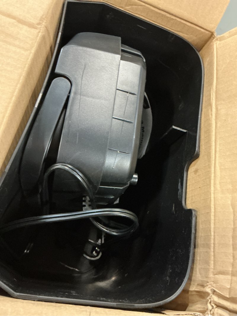 Condition photo showing Good Condition for bonsaii 6-sheet cross cut paper shredder with 3.4 gallon wastebasket