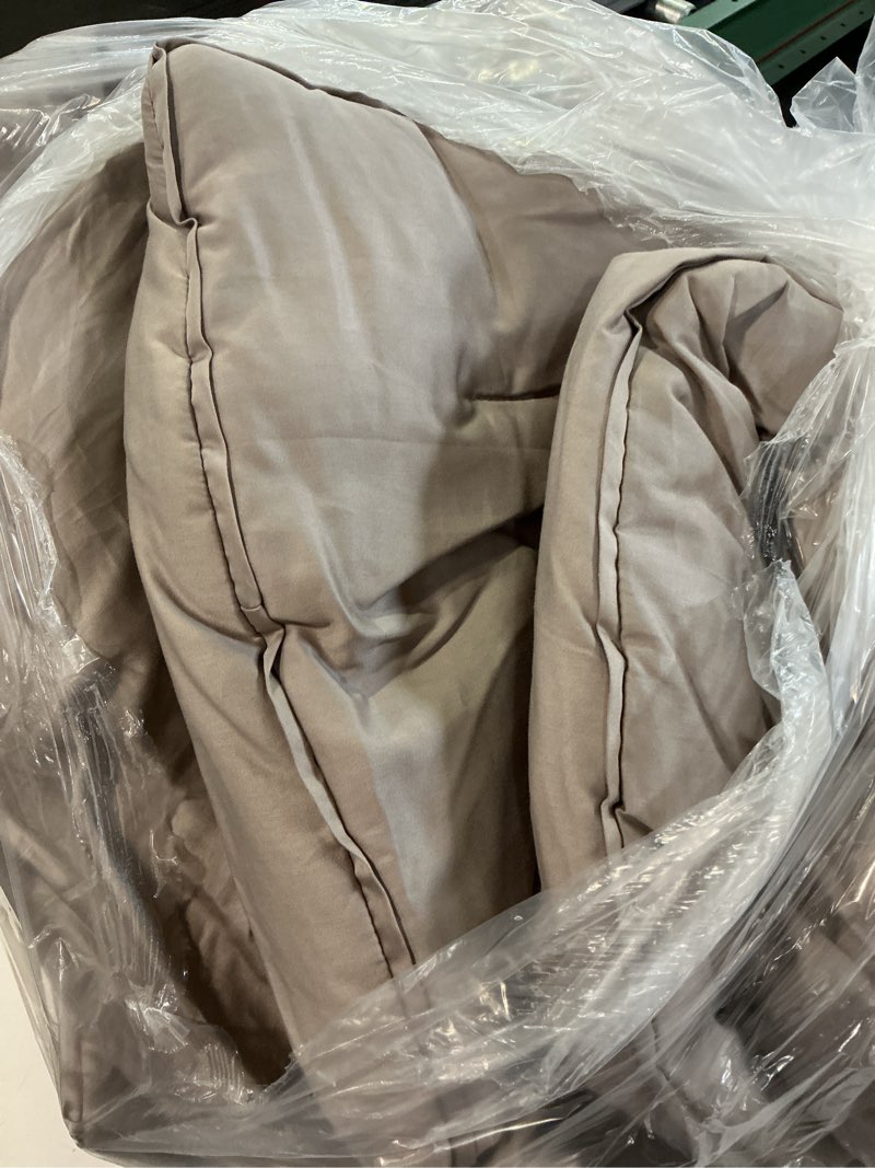 Condition photo showing Good Condition for organic cotton sateen comforter, twin, stone