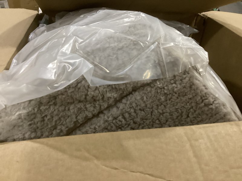 Condition photo showing Good Condition for Kids Sofa, 2-in-1 Flip-Out Foam Couch with Soft Sherpa Cover, Cozy Play Lounge Chair, Grey Grey Medium