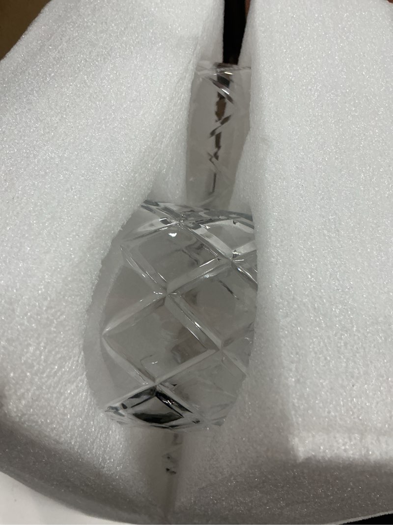Condition photo showing Good Condition for dandat 6 pcs cocktail mixing glass 24 oz crystal stirring glass thick bottom seamless cocktail pitcher for home bartender bar whiskey martini drink shaker accessories (grid) 24 oz classic 6