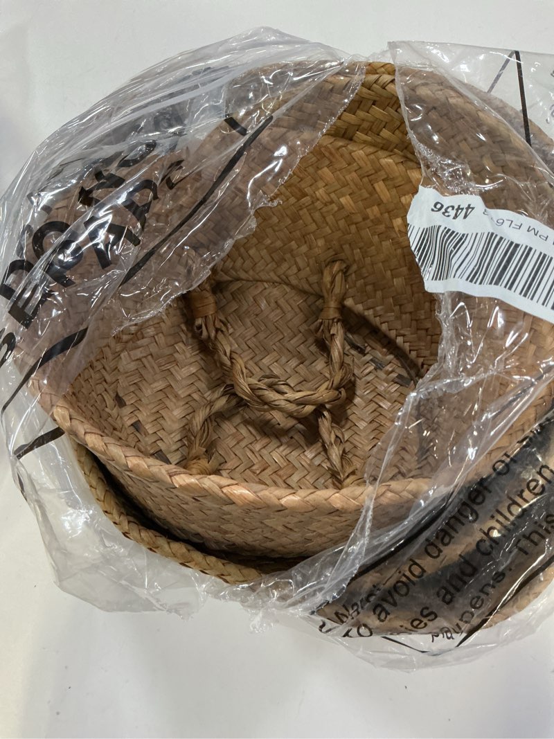 Condition photo showing Good Condition for Patelai 3 Set Seagrass Belly Storage Basket Woven Plant Pot Holder with Handles for Plants Picnic Grocery Laundry(Natural Color)