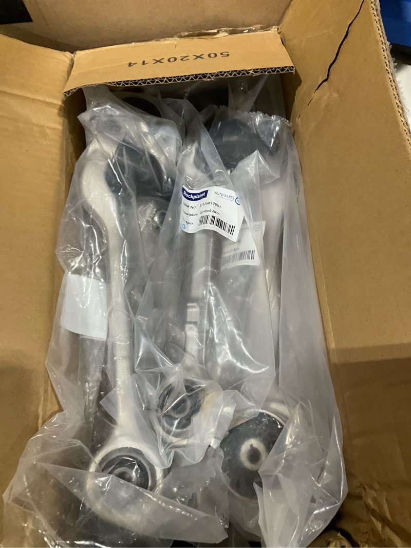 Condition photo showing Good Condition for control arm kit