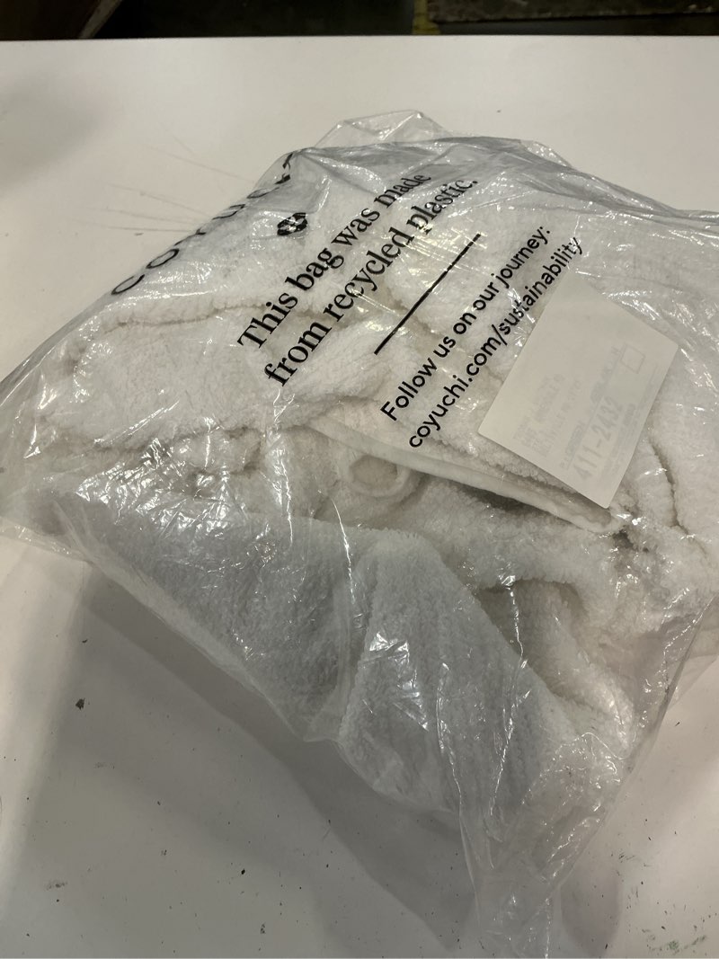 Condition photo showing As Is for coyuchi - air weight organic bath wrap - x-small/small, alpine white alpine white bath wrap - x-small/small