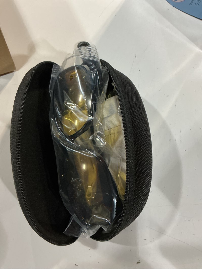 Condition photo showing Good Condition for macular degeneration glasses for individuals dealing with macular degeneration,retinitis pigmentosa,cataracts,or glaucoma,wrap around,block out all the glare,the glasses are a good unisex design.