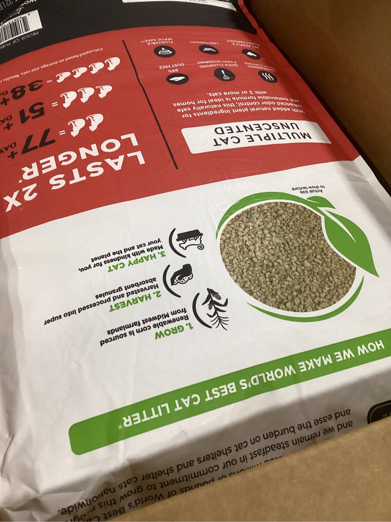 Condition photo showing Good Condition for WORLD'S BEST CAT LITTER Multiple Cat Unscented, 32-Pounds - Natural Ingredients, Quick Clumping, Flushable, 99% Dust Free & Made in USA - Long-Lasting Odor Control & Easy Scooping