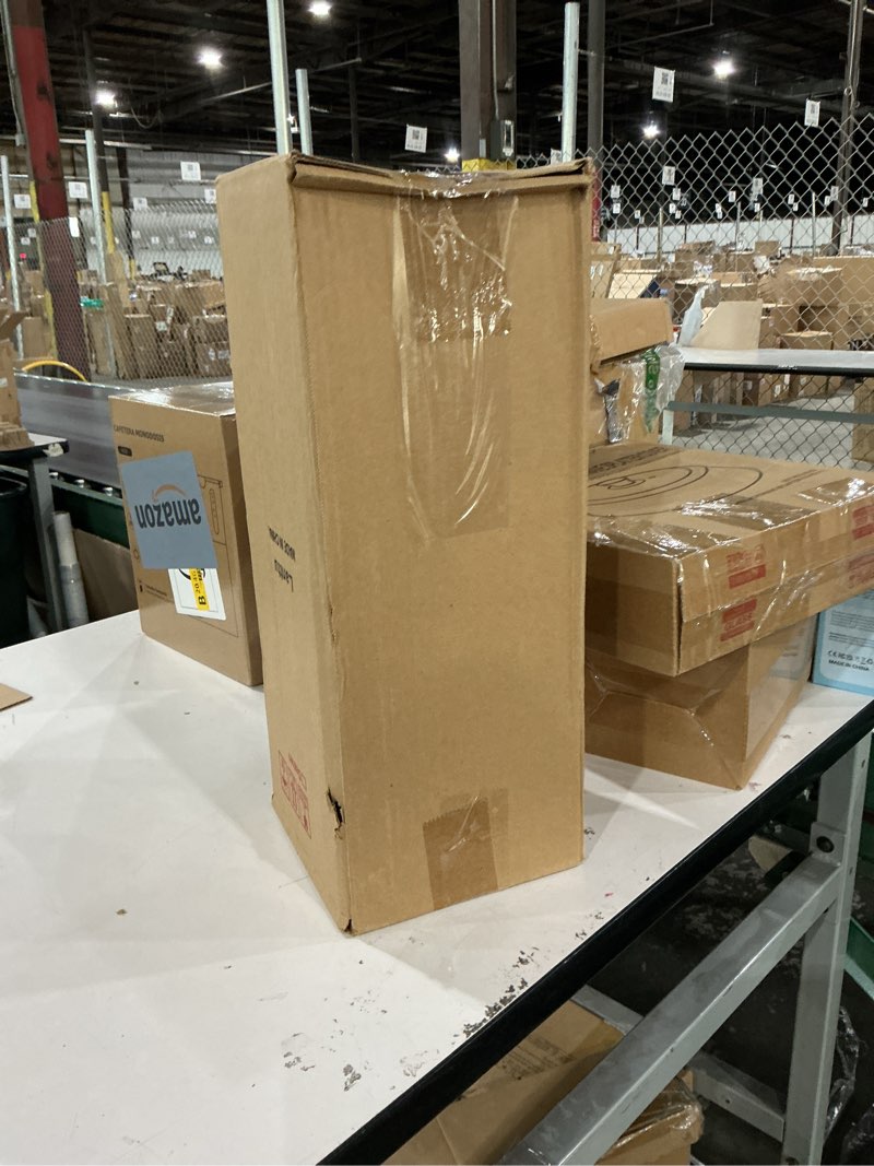 Condition photo showing Good Condition for 2pcs Lantern set