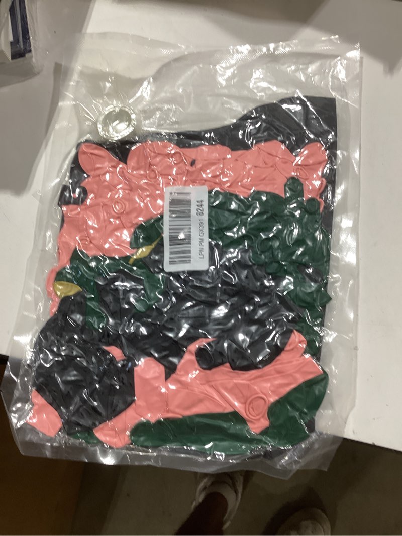 Condition photo showing New/Like New for dark green and pink balloons arch set for witch party, 160pcs dark green, baby pink, black, gold, clear bobo, witch hat, crown, and exploding star balloons kits for birthday decoration
