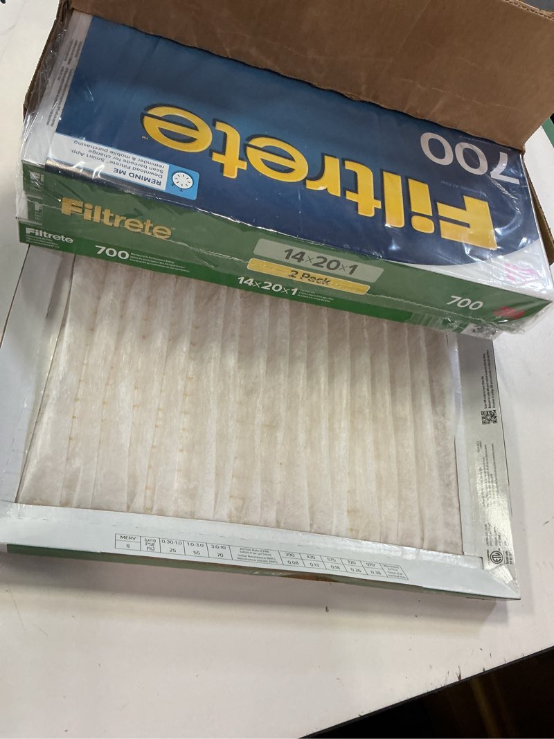 Condition photo showing Good Condition for filtrete 14x20x1 ac furnace air filter, merv 8, mpr 700, tough on pollen, easy on airflow, 3-month pleated 1-inch electrostatic air cleaning filter, 4-pack (actual size 13.688 x 19.688 x 0.78 in)