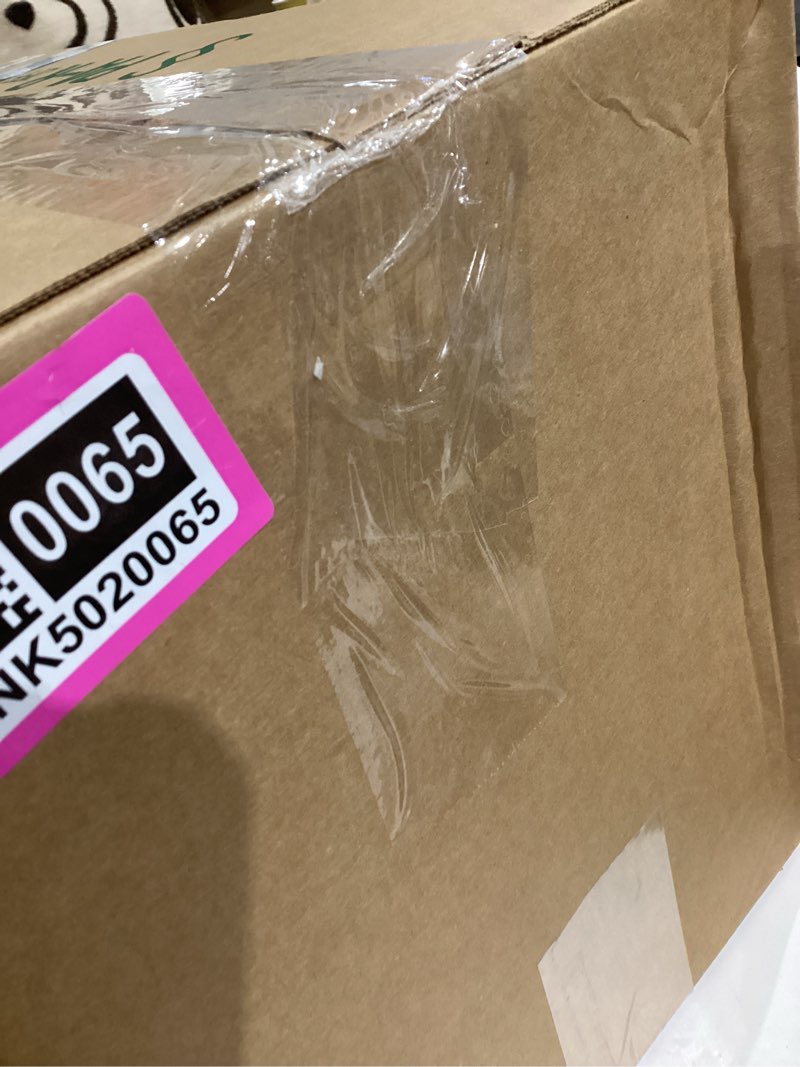 Condition photo showing As Is for Item similar ))))) used )))))Christmas Tree, 6FT Artificial Hinged Premium Xmas Trees with 1400 Tips, Easy Assembly, Includes 6 Different Decorations Luxury Green Tree 6ft With Decoration Set