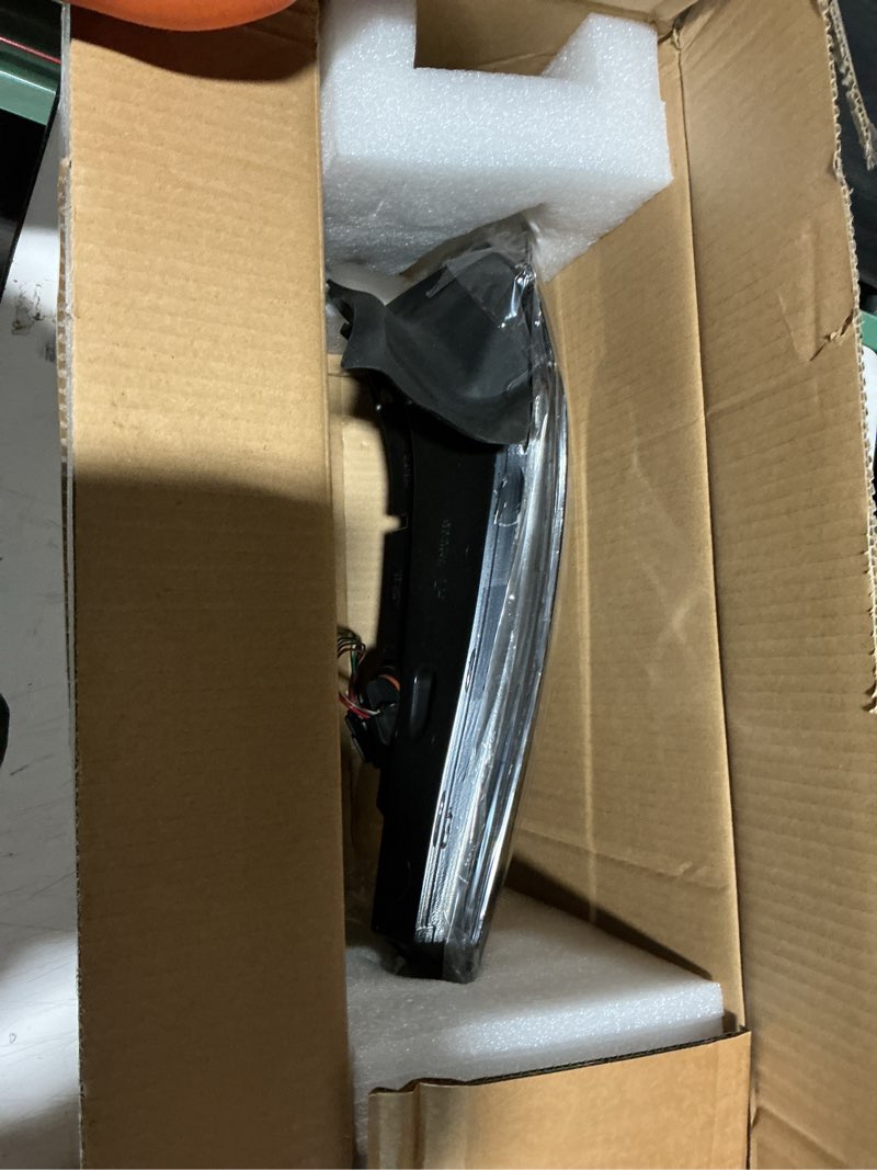 Condition photo showing Good Condition for w/o drl usa type led tail light rear lamp assembly compatible with 2015-2018 ford edge se/sel left driver side left(driver side)
