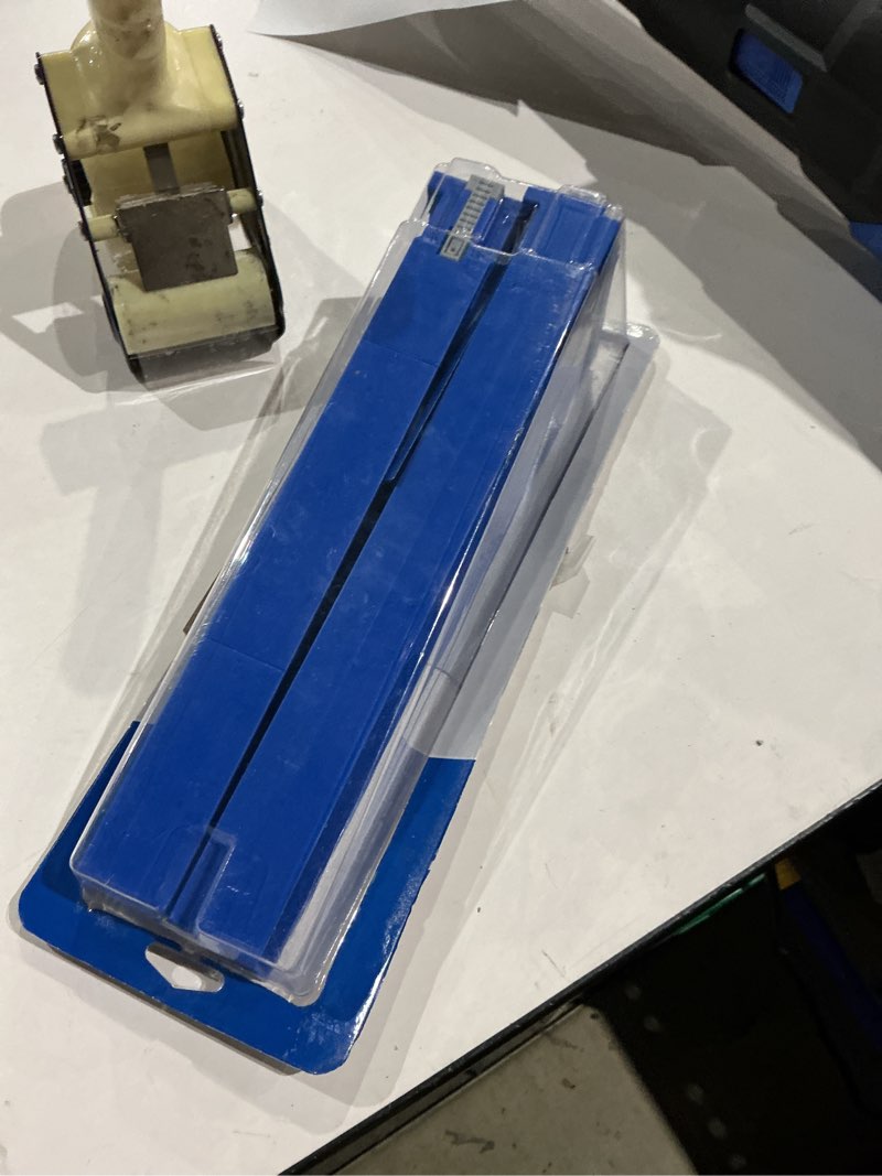 Condition photo showing Good Condition for kreg khi-slide drawer slide jig  set of 2