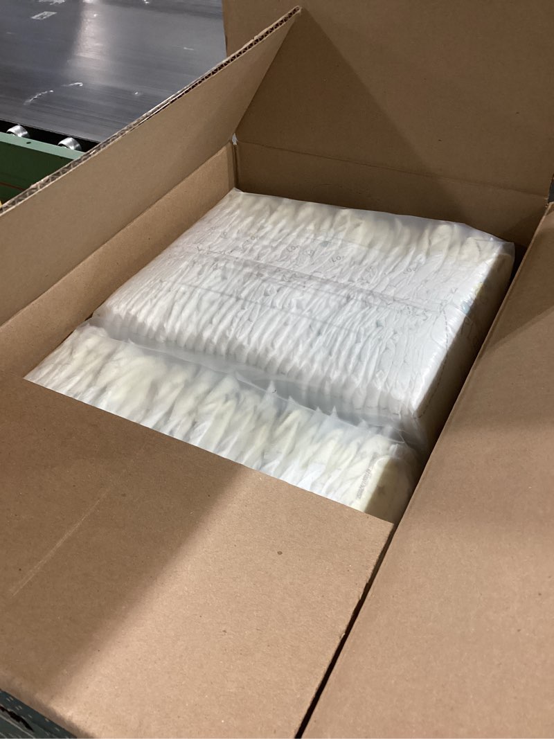 Condition photo showing New/Like New for Pampers Swaddlers Diapers, Size 5 (20-37 lbs), 132 Count, Absorbent, Keeps Baby Dry and Comfortable, Skin Safe Disposable Baby Diaper (Packaging May Vary) Size 5 132