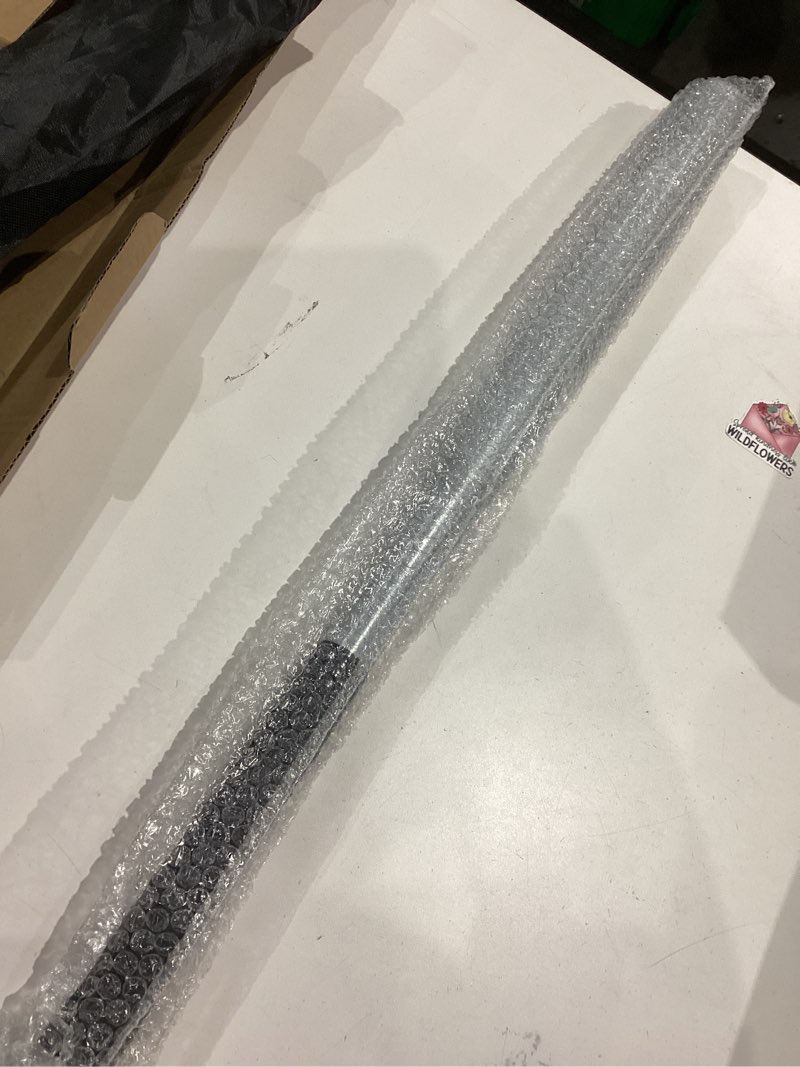 Condition photo showing Good Condition for baseball bat steel with carrying bag (28 in, silver)