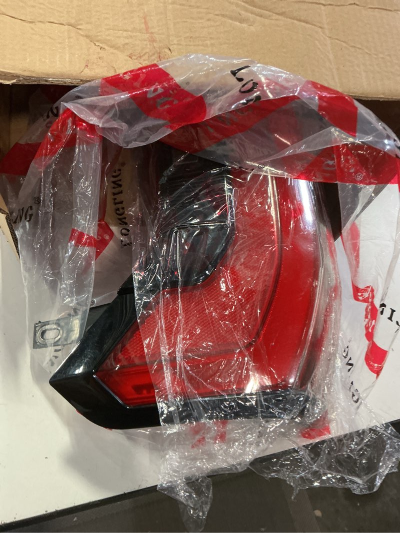 Condition photo showing Good Condition for replacement driver left side full led tail light lamp with tailgate switch 3 pins for toyota tundra sr sr5 limited 2022 to 2024 3 pins with switch driver (lh)side