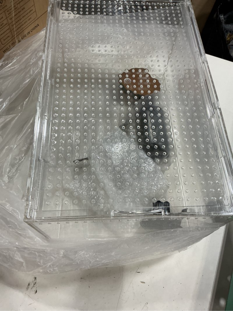 Condition photo showing New/Like New for ?no assembly? reptile tank enclosure with magnetic button.16" * 10" * 8" thicken snake enclosure cage,batch stackable reptile breeding tank for insect,fish,tarantula,hermit crab,jumping spider