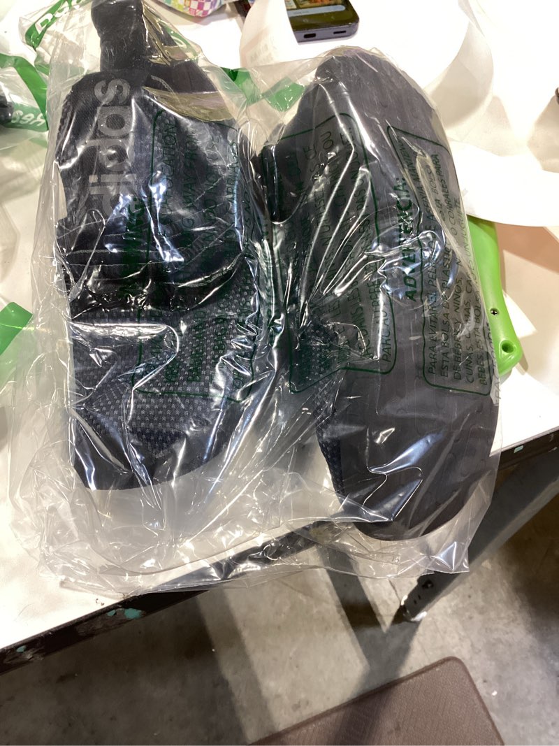 Condition photo showing New/Like New for adidas unisex-child lite racer adapt 7.0 sneaker 1 big kid black/black/black