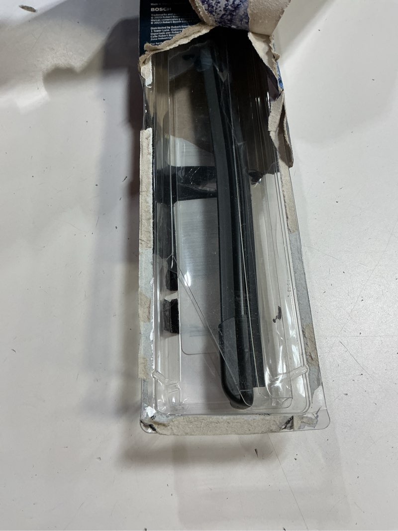 Condition photo showing As Is for bosch 20oe icon premium beam wiper blade; 20" - single 24oe + 17oe