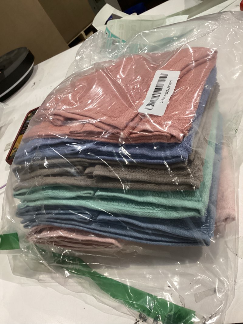 Condition photo showing As Is for Cleanbear Wash Cloths 12 Pack for Body and Face, Bulk Wash Cloth with Assorted Colors Soft Washcloths 13 by 13 Inches (12 Pieces 6 Colors) Coral, Baby Pink, Brown, Blue Grey, Lavender,greengage