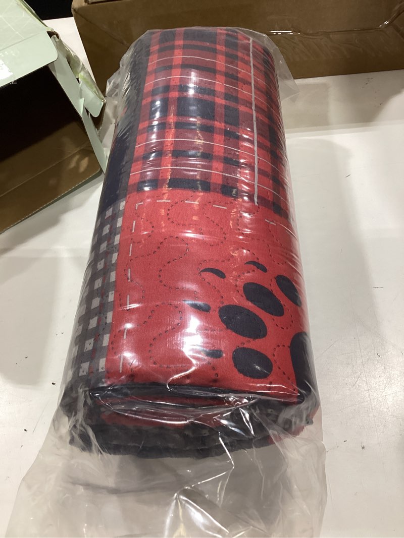 Condition photo showing Good Condition for rustic bear quilts set twin size,lightweight plaid bedspread coverlet rustic lodge bedding forest tree bed sheet with pillswshams (red black gray, twin) red black gray twin