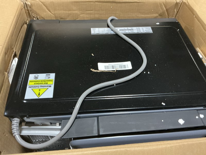 Condition photo showing Good Condition for TOSHIBA Air Fryer Combo 8-in-1 Countertop Microwave Oven, with Convection, Broil, Odor Removal Mode, 12.4" Position Memory Turntable, Child-Lock, 1.0 Cu.ft, Black Stainless Steel, ML2-EC10SA(BS) Air Fryer-1.0 Cu.Ft.
