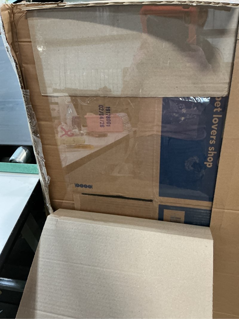 Condition photo showing Good Condition for Office Chair Mat - Heavy Duty, 47"x32", 1/7" Thick, Flat Shipping, Suitable for Carpet and Hardwood Floor 47“x32”×1/7“(1Pack)