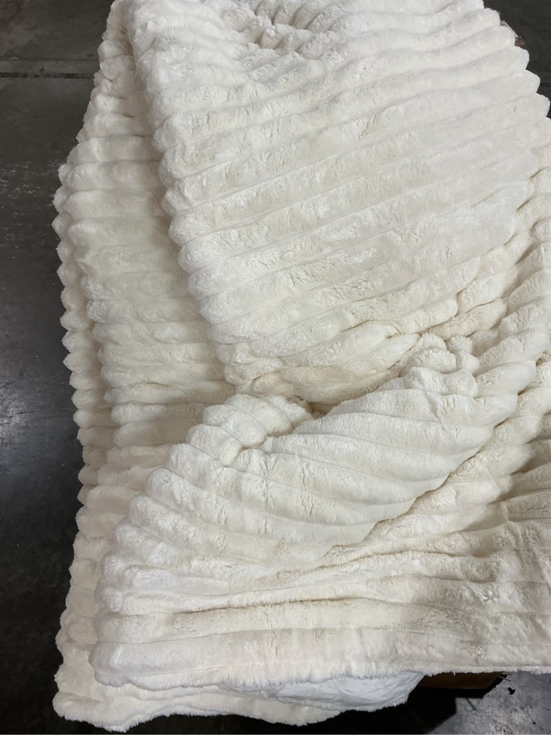 Condition photo showing Good Condition for madison park jasmine queen comforter set, luxurious reversible faux fur plush ribbed velvet bedding, fuzzy thick warm winter comforter, super soft fluffy 3-piece set ivory ivory full/queen