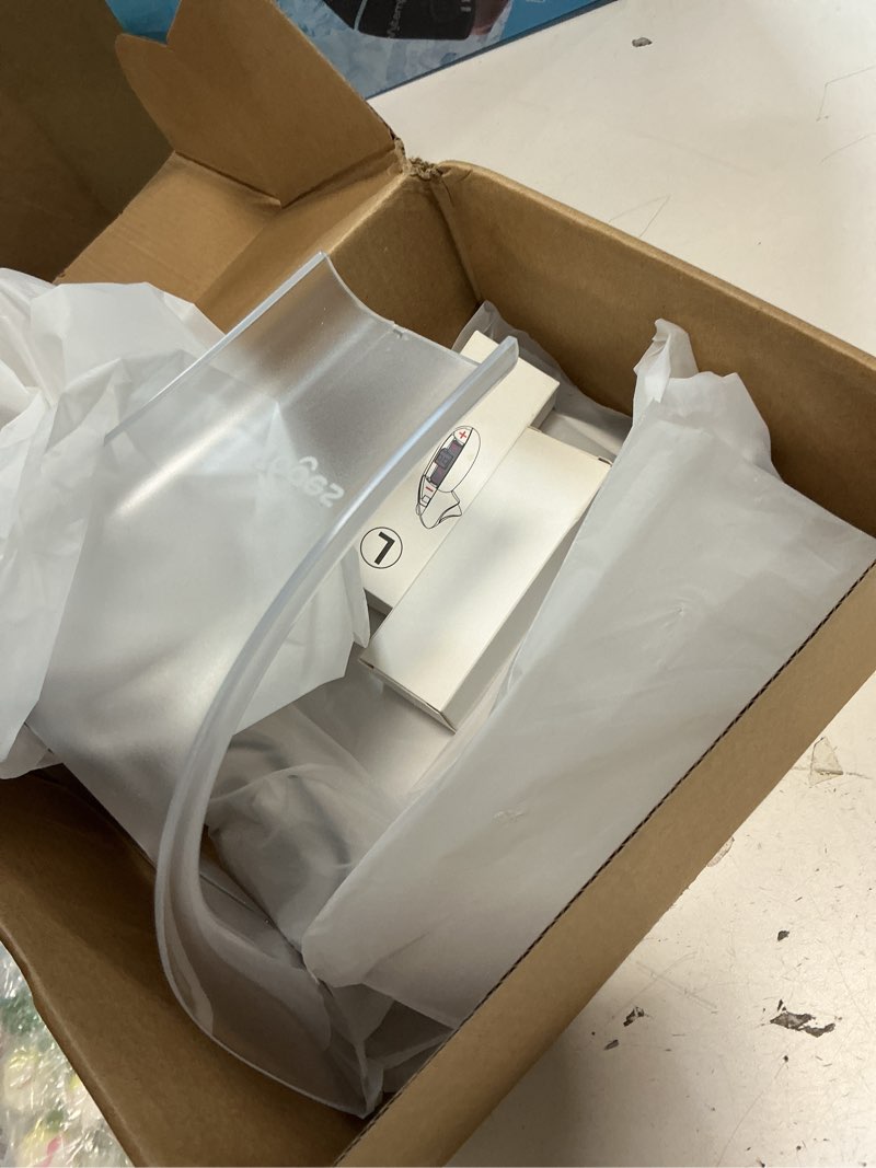 Condition photo showing Good Condition for YOGES Charging Dock for Meta Quest 3S, Quest 3 Fast Charging Station with 2 Rechargeable Batteries kit, VR Heatset Charging Stand Dock for Oculus Quest 3/ Quest 3S Accessories, Support Elite Strap White