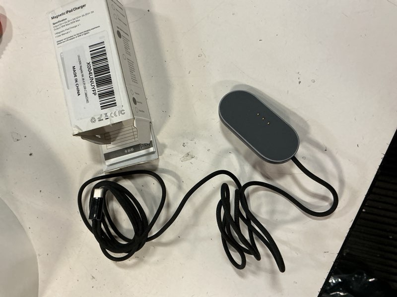 Condition photo showing Good Condition for LULULOOK Magnetic Wireless Charger Cord for iPad Pro 12.9 3rd/4th/5th/6th, 18W Aluminum Alloy Charger Fast Charing for iPad 13" M3 (2025)/M2 with 6.5ft USB-C Cable for iPad Pro 12.9'' /iPad Air 13'' M3/M2