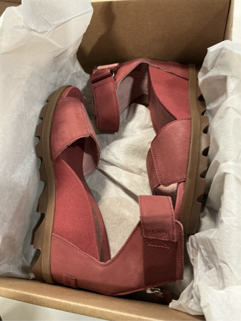 Condition photo showing Good Condition for sorel joanie ii ankle strap sandal - women's size 8.5
