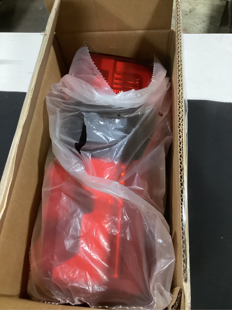 Condition photo showing Good Condition for tail lights compatible with ford f250 f350 super duty 2023 2024 2025 rear light accessories with blind spot module not included replace pc3z13404b fo2801294 (w/blind spot, right passenger side) right passenger side w/blind spot