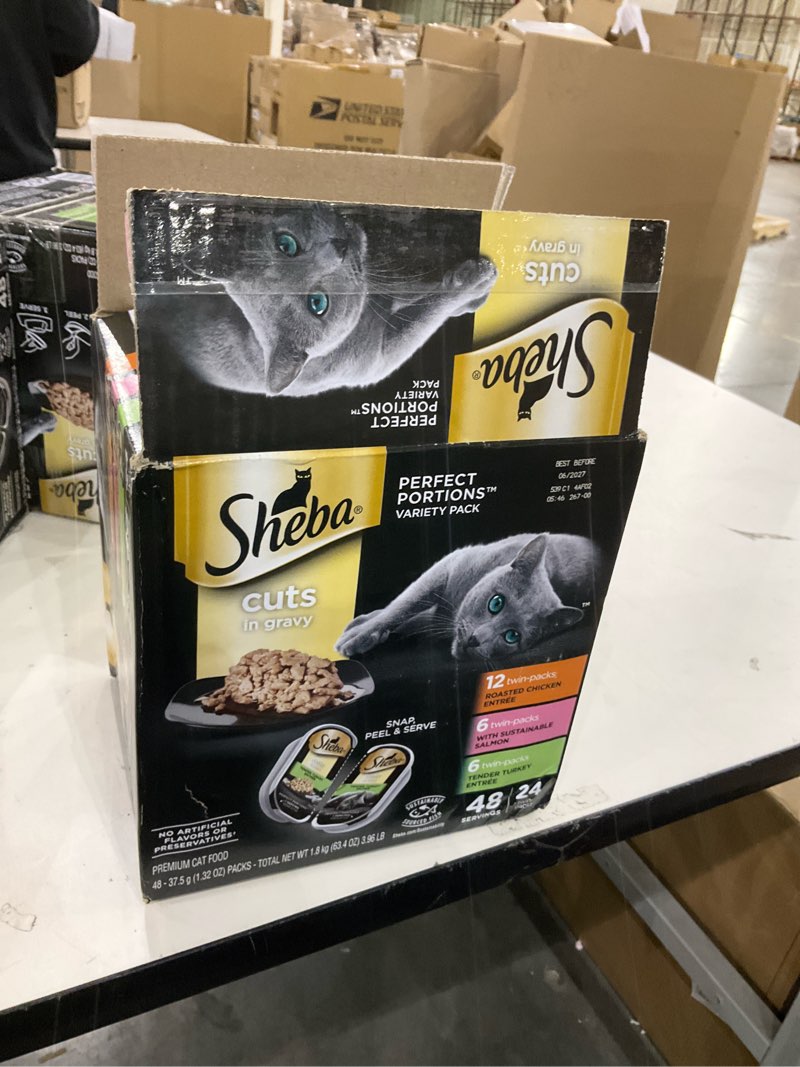 Condition photo showing Good Condition for Sheba Perfect Portions Wet Cat Food Cuts in Gravy, Roasted Chicken Entree, with Sustainable Salmon, Tender Turkey Entree, 2.6 oz. Twin-Pack Trays (24 Count, 48 Servings) Chicken, Salmon & Turkey 24 Count (Pack of 1)
