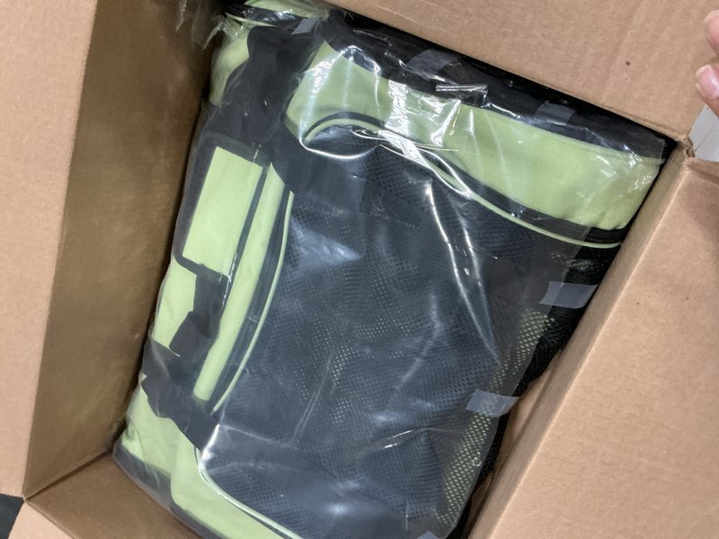 Condition photo showing Good Condition for henkelion large cat carriers dog carrier pet carrier for large cats dogs puppies up to 25lbs, big dog carrier soft sided, collapsible travel puppy carrier - large - green 20.0"l x 13.0"w x 13.0"h green