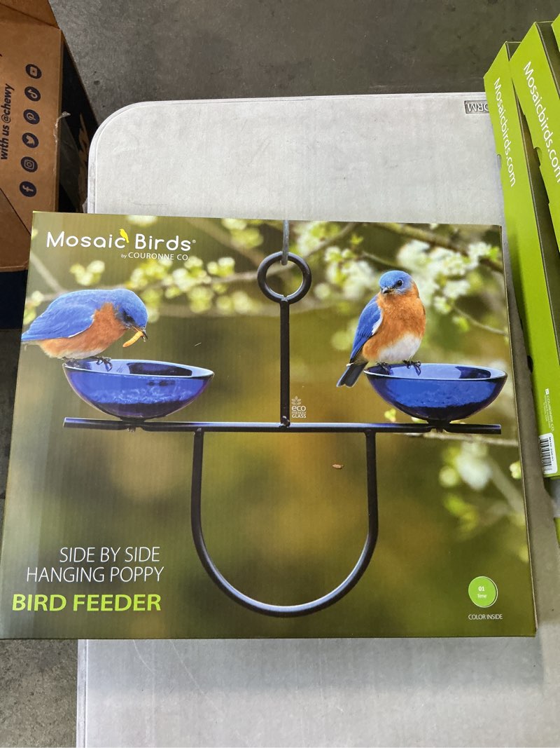 Condition photo showing New/Like New for Side by Side Poppy Feeder, M432-200-01, Lime, 1 Piece