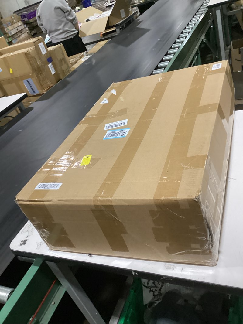 https://lotting-media.assets.bidfta.com/lotting_1f609fdc-ca19-48dd-80f8-fab9cf4e56ba