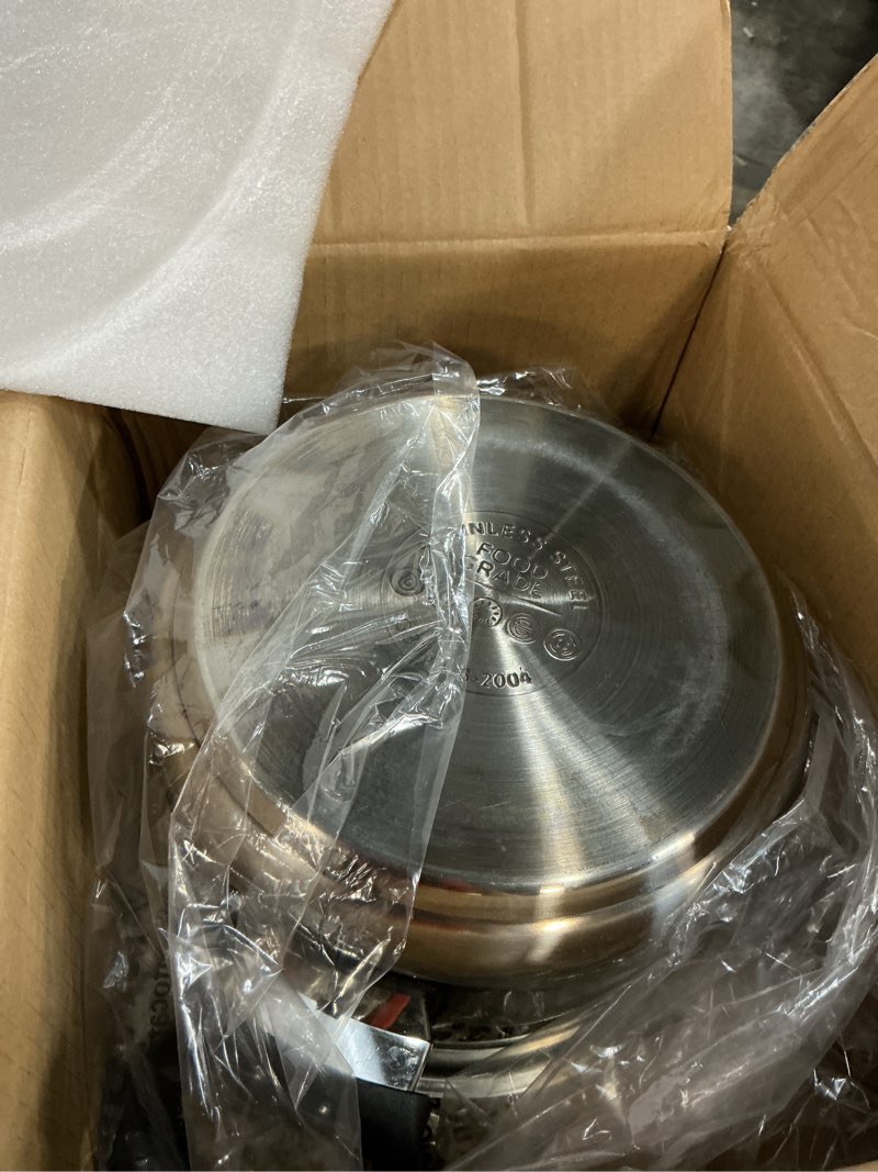 Condition photo showing Good Condition for pressure cooker stainless steel,one-hand locking/rotating lock,compatible with gas & induction, fast cooking for large meals,dishwasher safe,olla de presion (5 quarts)