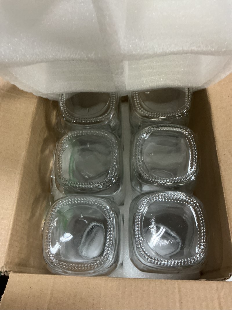 Condition photo showing New/Like New for SZUAH 16 oz Glass Juice Bottles with Lids 6 Pack,Reusable Water Bottle,Juicing Bottles for Smoothies, Milk, Storage, Small and portable(480ml, Set of 6) 6pcs-16oz