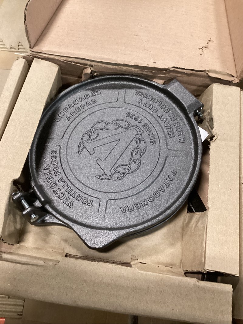 Condition photo showing Good Condition for Victoria 8-Inch Commercial-Grade Cast-Iron Tortilla Press, Made from Super-Durable HD Iron, Made in Colombia