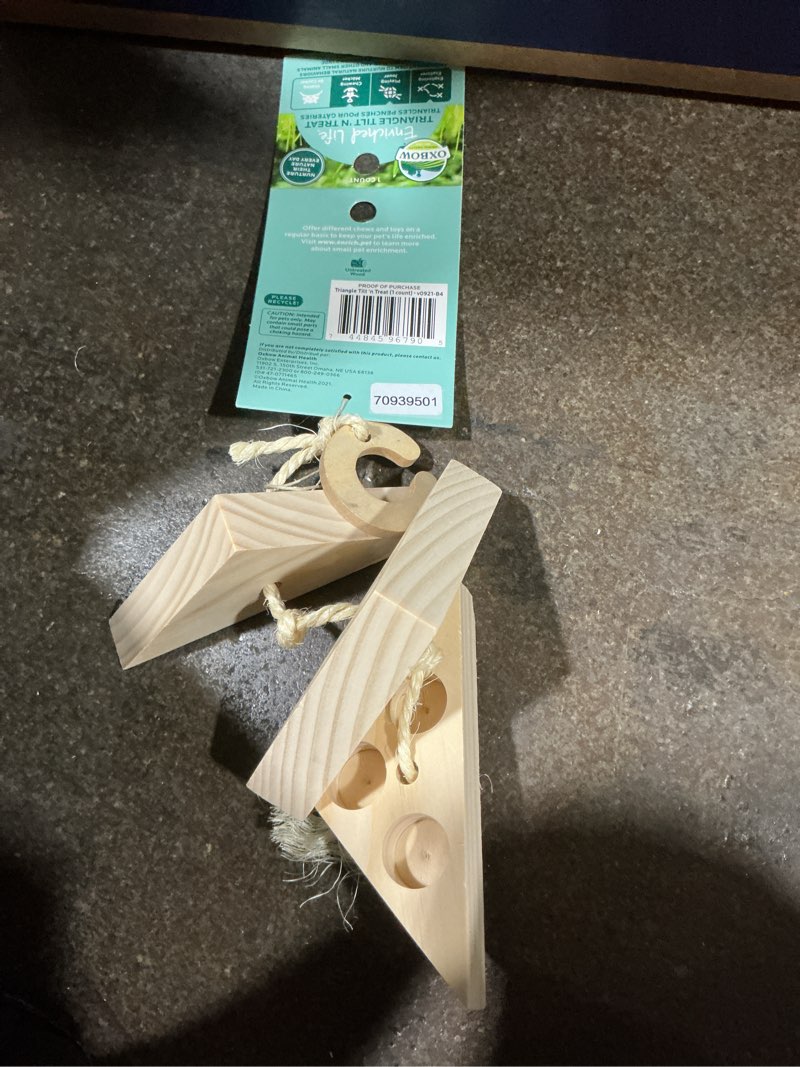 Condition photo showing Good Condition for (Bidding on 30) Oxbow Enriched Life Triangle Tilt N' Treat