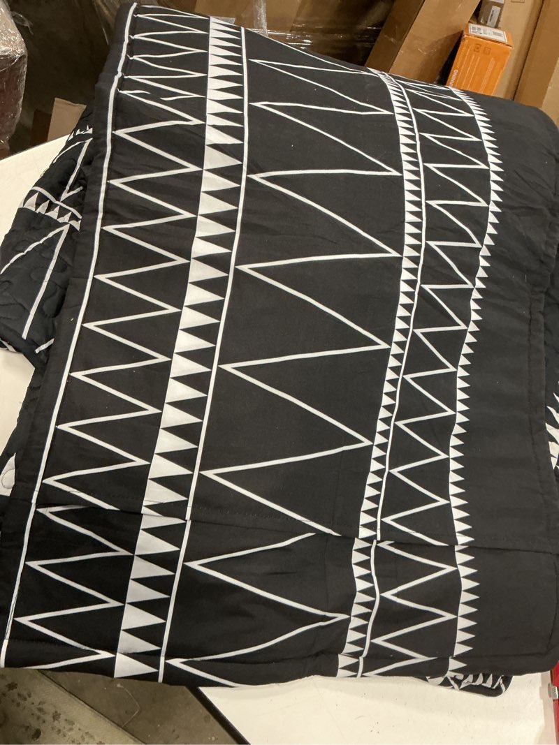 Condition photo showing Good Condition for andency black quilt set king (106x96 inch), 3 pieces(1 striped triangle printed quilt and 2 pillowcases), bohemian summer lightweight reversible microfiber bedspread coverlet sets